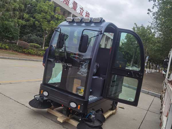 駕駛式環衛清掃車可以在物業小區使用嗎 駕駛式環衛清掃車可以在物業小區使用嗎