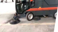 響應(yīng)國家節(jié)能環(huán)保的號召,揚子推出工業(yè)掃地機 響應(yīng)國家節(jié)能環(huán)保的號召,揚子推出工業(yè)掃地機